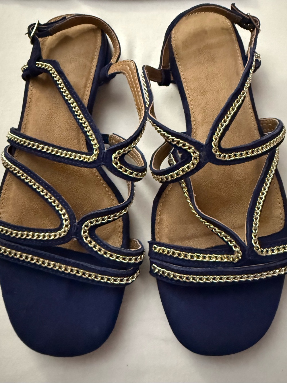 VGUC Aerosols Royal Blue Women's Comfy Sandals w/Gold Chain Accents Women’s 7.5